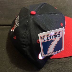 Chicago Bulls snap back logo 7 brand new vintage